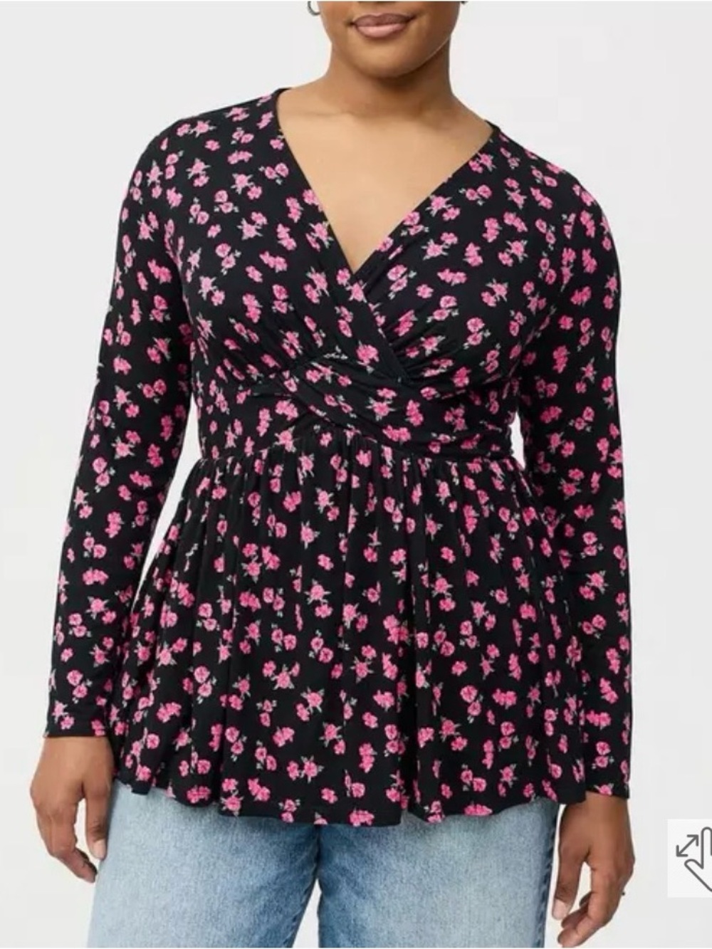 Twist Front Slinky Babydoll Tunic Top in Jenna Floral Black Size 4X